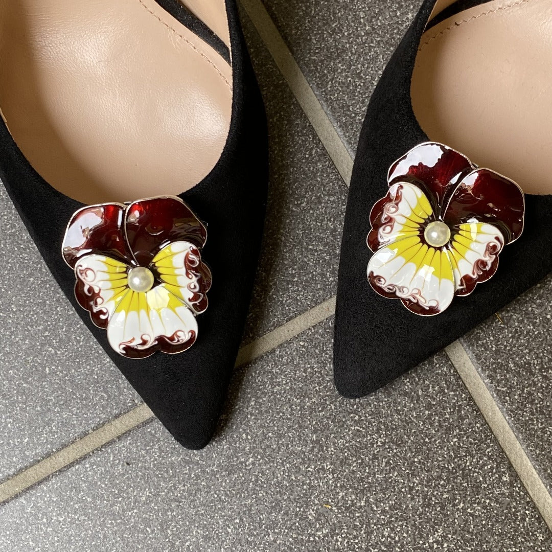 Wunderschöne Blüten Schuhclips Aberdeen in purpurrot