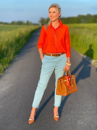 Marti_7447 trägt Perlenschuhclips Waikiki