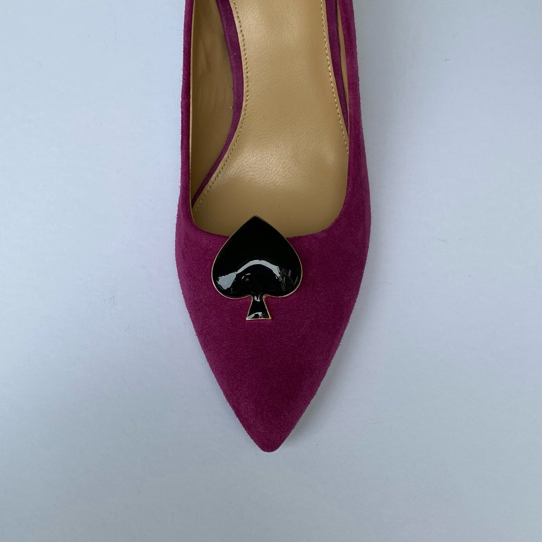 Pik Schuhclip Cincinnati auf lila Pump