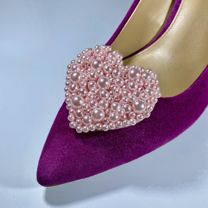 Pinker Perlen Schuhclip Pearl City auf lila Schuh